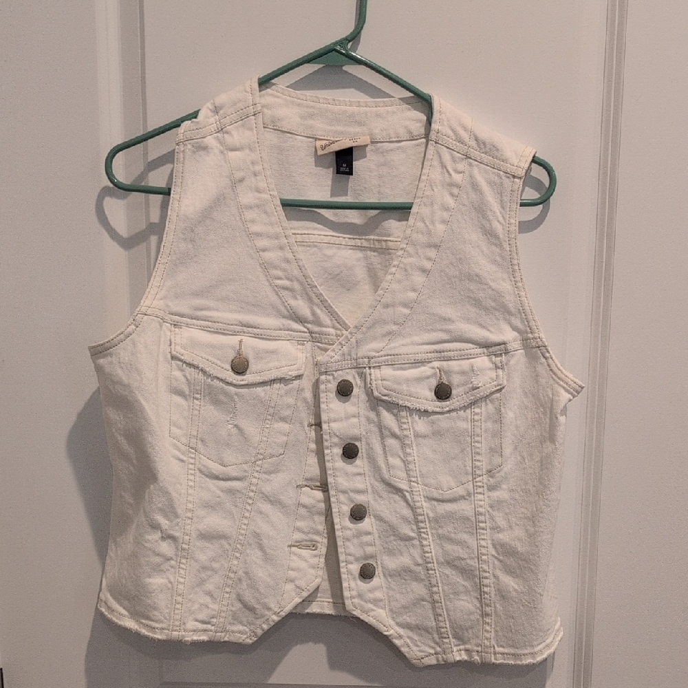 Universal Thread Cream Denim Vest